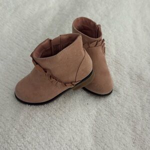 Cat & Jack Pink Suede Girls Booties